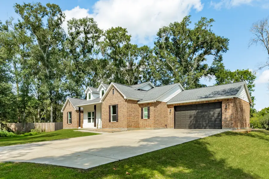 1219 Chuckwagon Court, Angleton, TX 77515 - #3