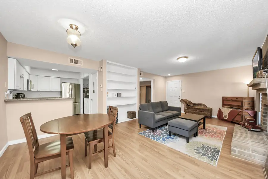 10555 Turtlewood Court #1510, Houston, TX 77072 - Image #3