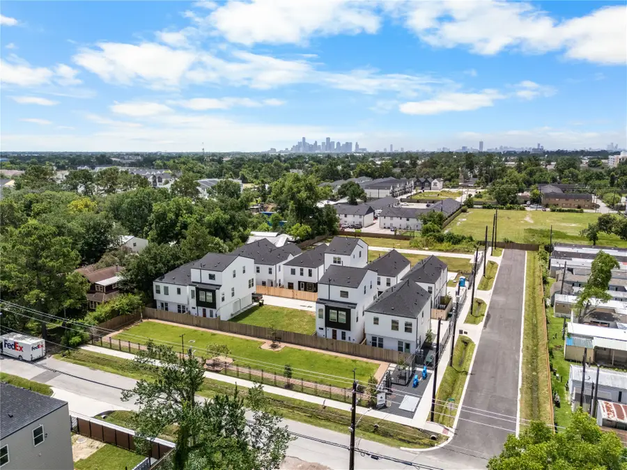 4746 Martin Hill Street, Houston, TX 77018 - #3