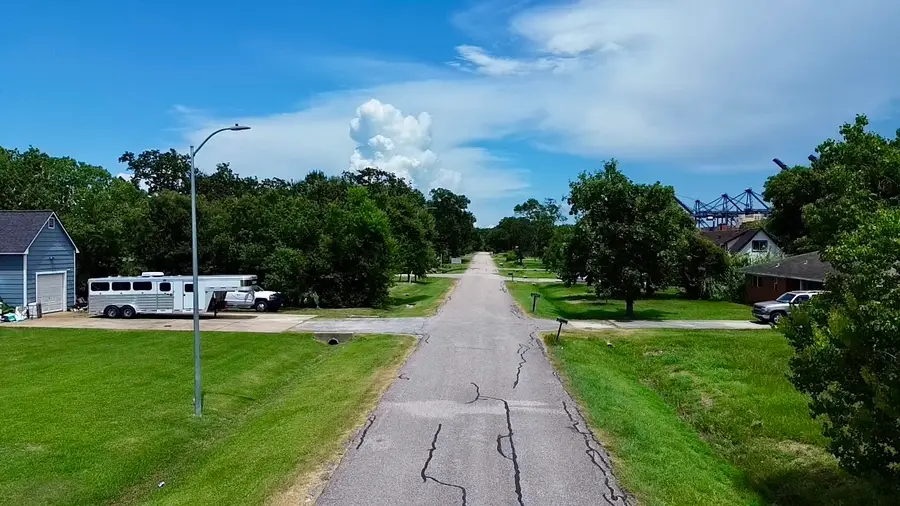 510 S Shady Lane, La Porte, TX 77571 - #3
