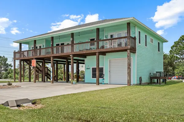 23 Macey Street, Port O Connor, TX 77982