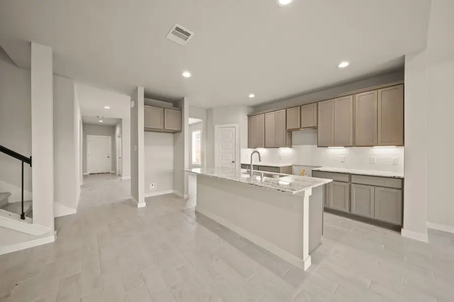 2571 Forest Cedar Lane, Conroe, TX 77301 - Image #2