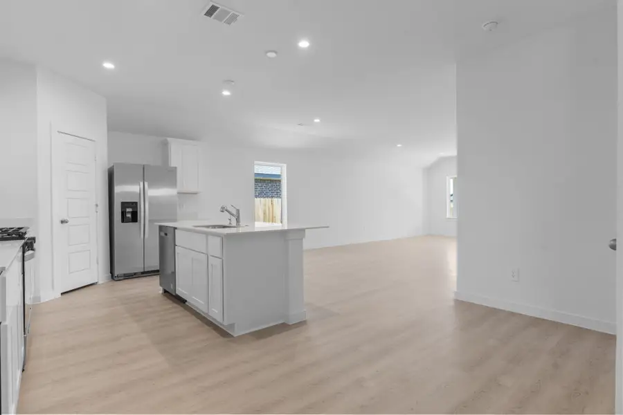 9139 Sunset Marina Way, Iowa Colony, TX 77583 - Image #3