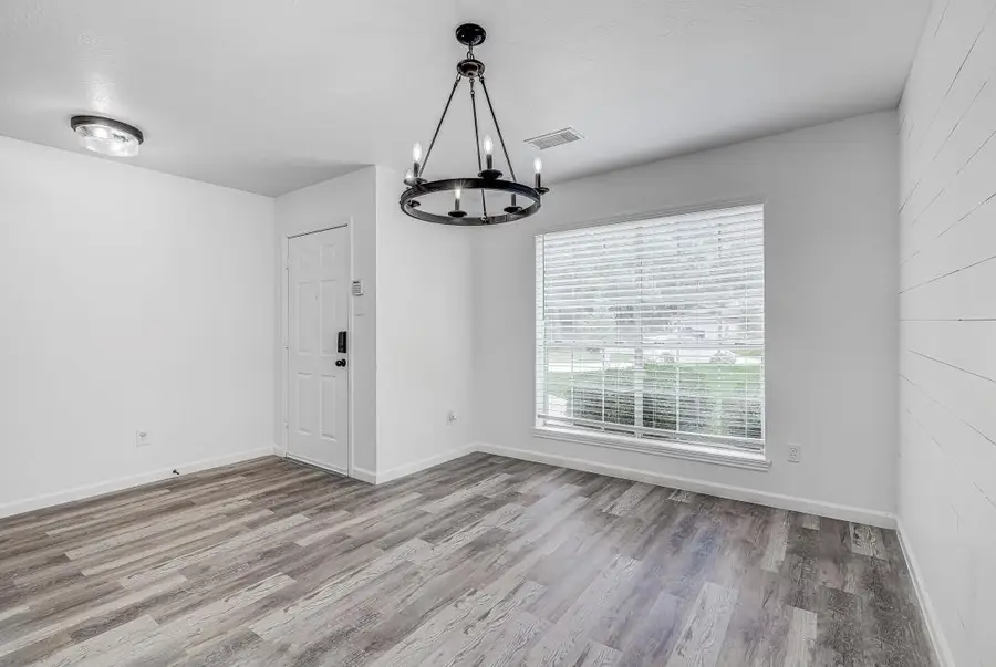 21689 Holly Leaf Court, Porter, TX 77365 - Image #2