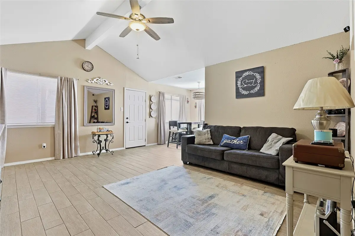 13142 Crystal Cove Drive, Houston, TX 77044 - Image #1