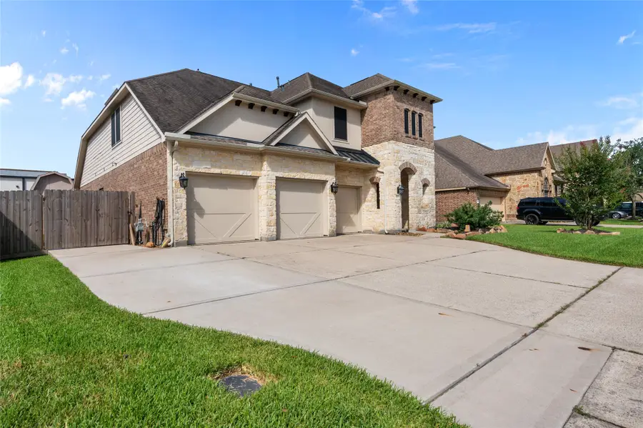 12411 Emerald Lane, Monterey Belvieu, TX 77535 - #2