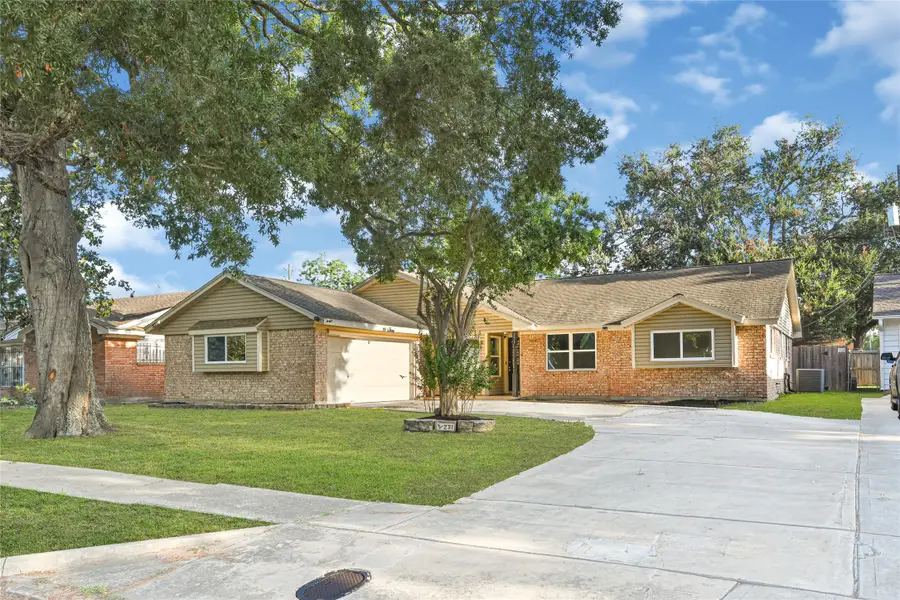 231 Ravenhead Drive, Houston, TX 77034 - #2