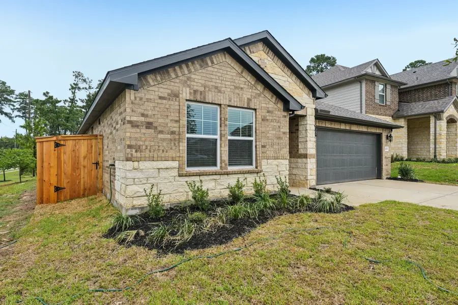 2010 Bluff Oak Court, Conroe, TX 77304 - Image #3