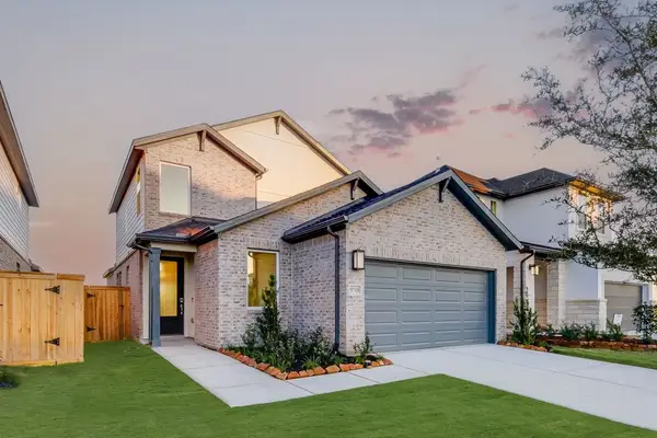 9715 Poinsettia Haven Lane, Richmond, TX 77407