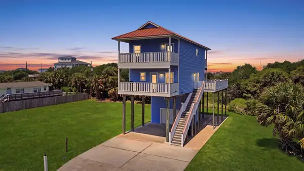 14204 Miramar Drive, Galveston, TX 77554