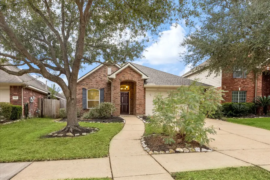 7027 Thistlewood Park Court, Katy, TX 77494 - Image #2