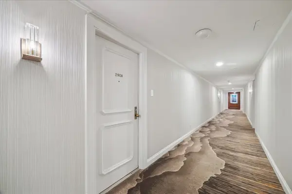 1111 Caroline Street #2908, Houston, TX 77010