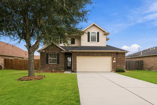 9707 Golden Cypress Drive, Rosharon, TX 77583