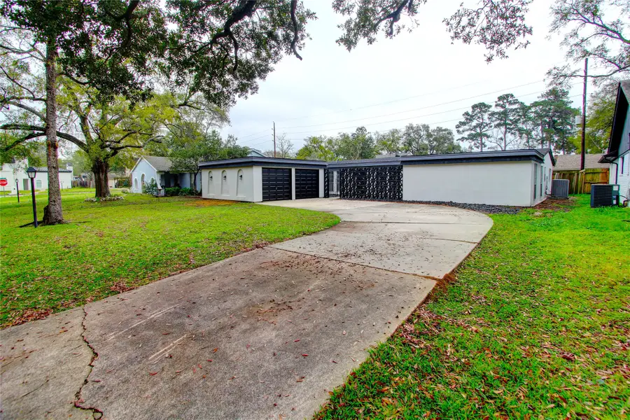 207 Shannondale Lane, Spring, TX 77388 - #2