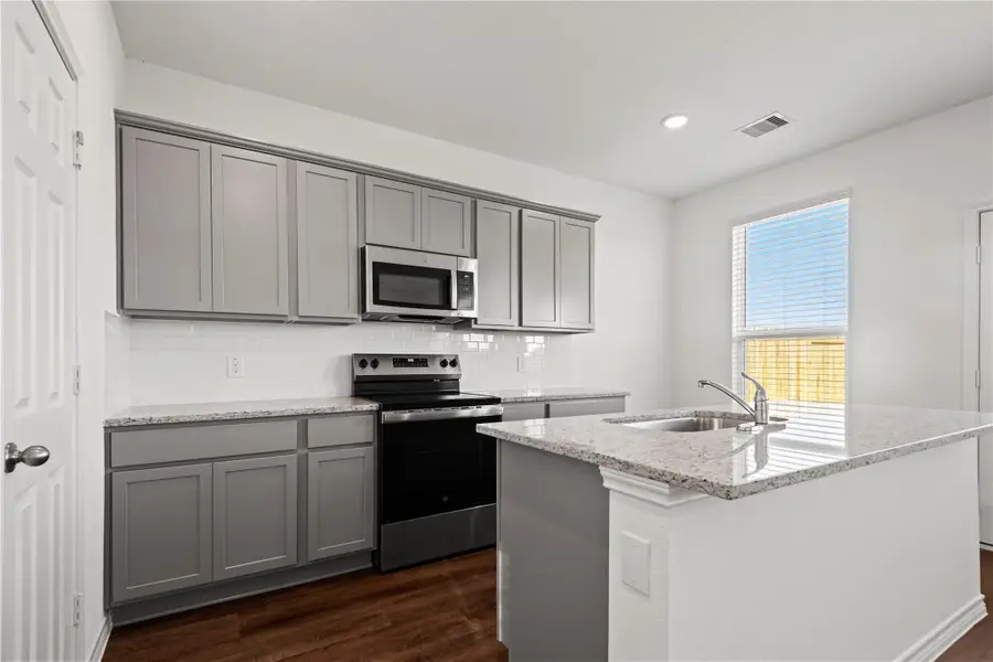 826 Stoney Point Lane, Dayton, TX 77535 - #3