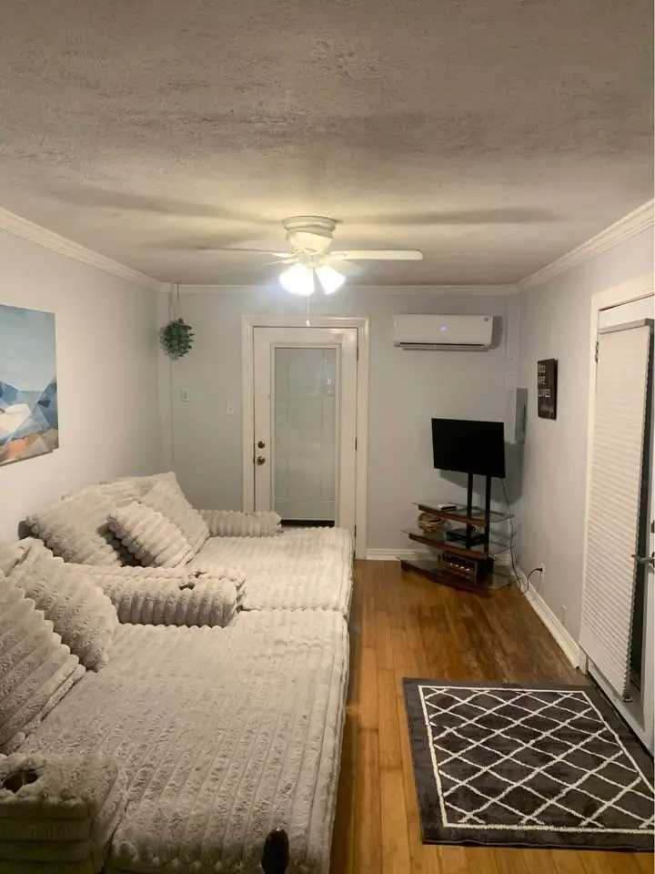 1609 E Bayshore Drive, Dickinson, TX 77539 - Image #2