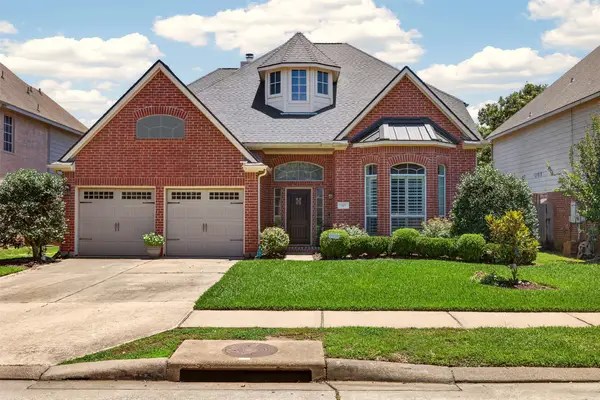 3101 Ashton Park Drive, Pearland, TX 77584