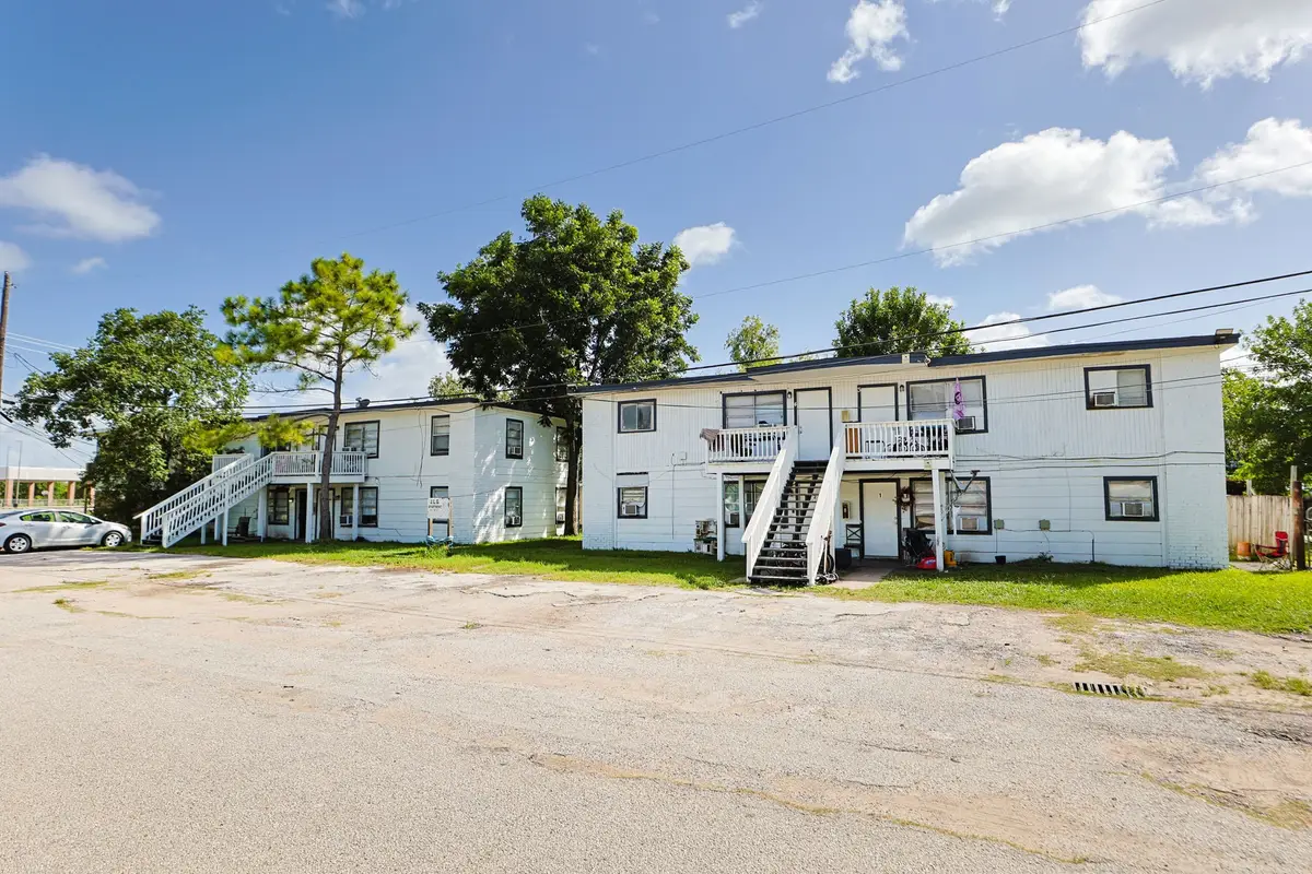 2312 & 2315 Avenue B #5, Dickinson, TX 77539 - #1