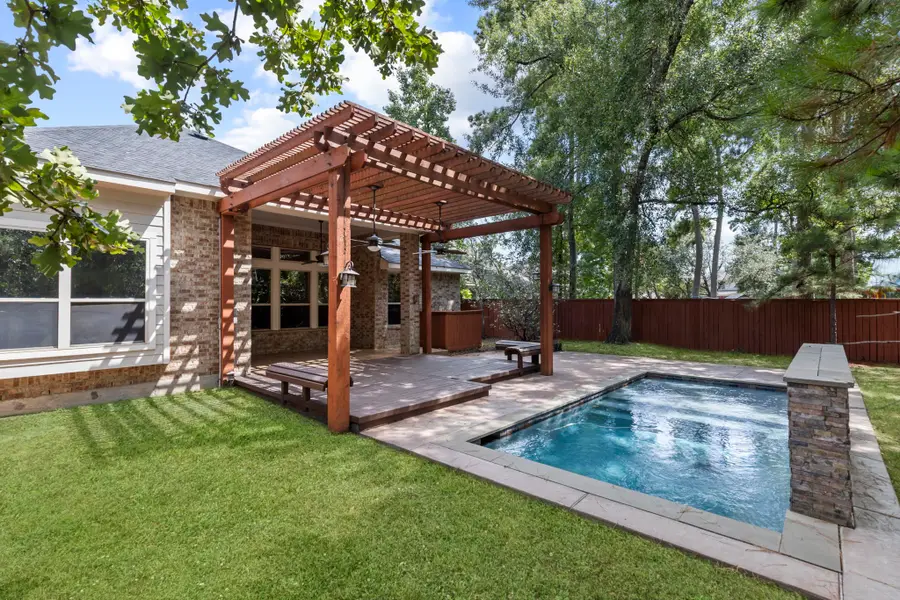 70 N Rocky Point Circle, The Woodlands, TX 77389 - Image #3