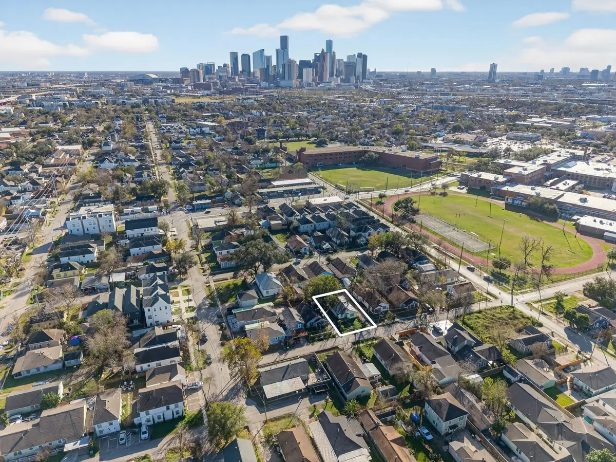 1218 Genova Street, Houston, TX 77009 - #1