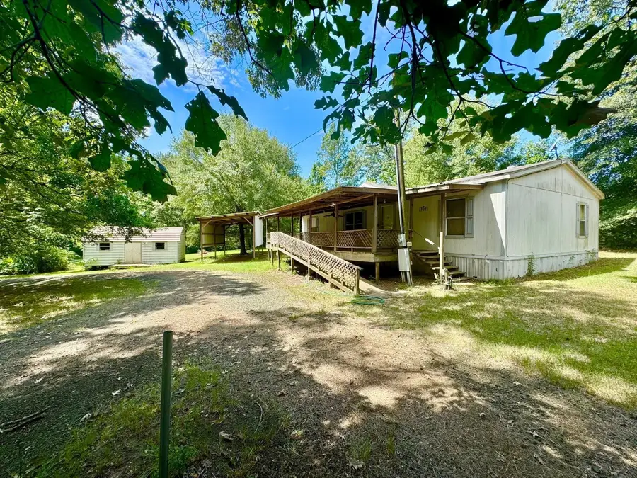 127 County Road 4109, Bronson, TX 75930 - Image #2