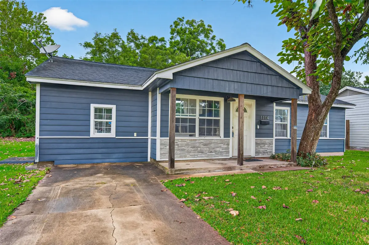 1114 Woodbine Drive, West Columbia, TX 77486 - #1
