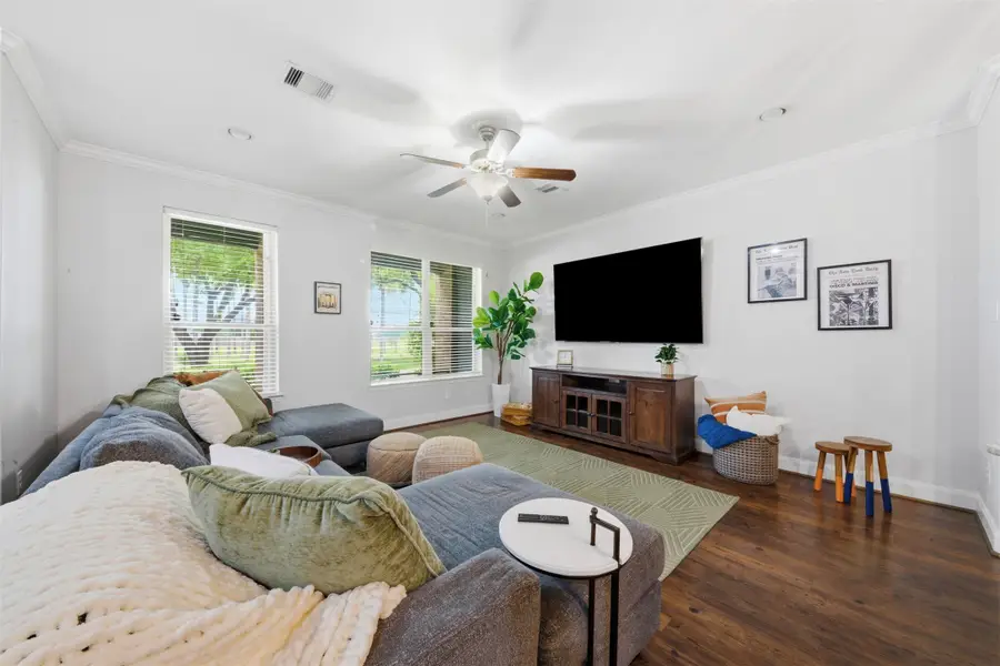 706 Water Street, Webster, TX 77598 - #3