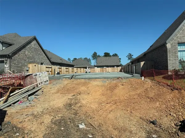 1522 Sheltered Lane, Magnolia, TX 77354