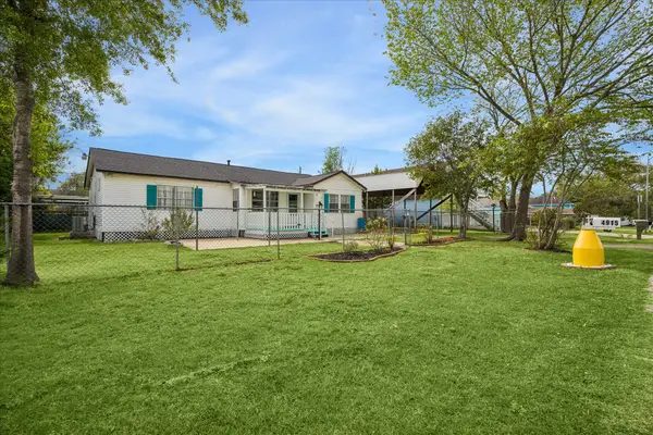 4915 Louise Street, Pasadena, TX 77586