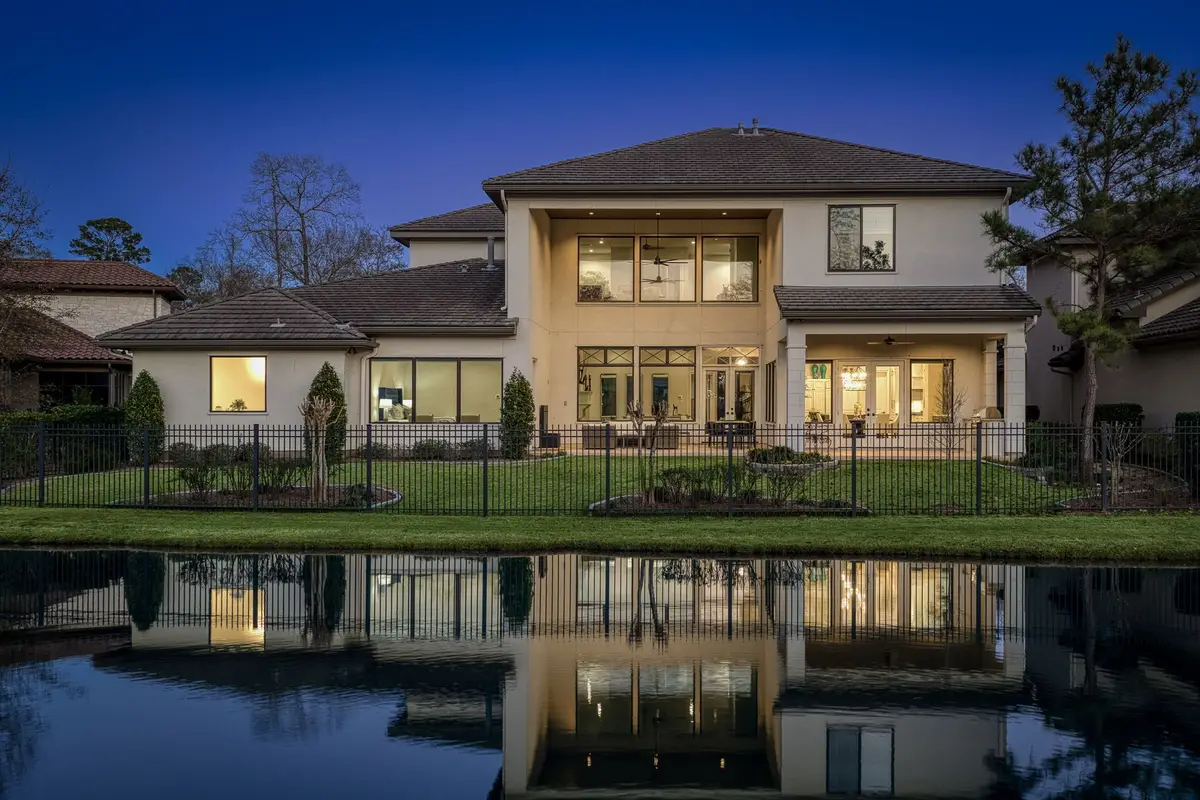 39 Johnathan Landing Court, The Woodlands, TX 77389 - #1