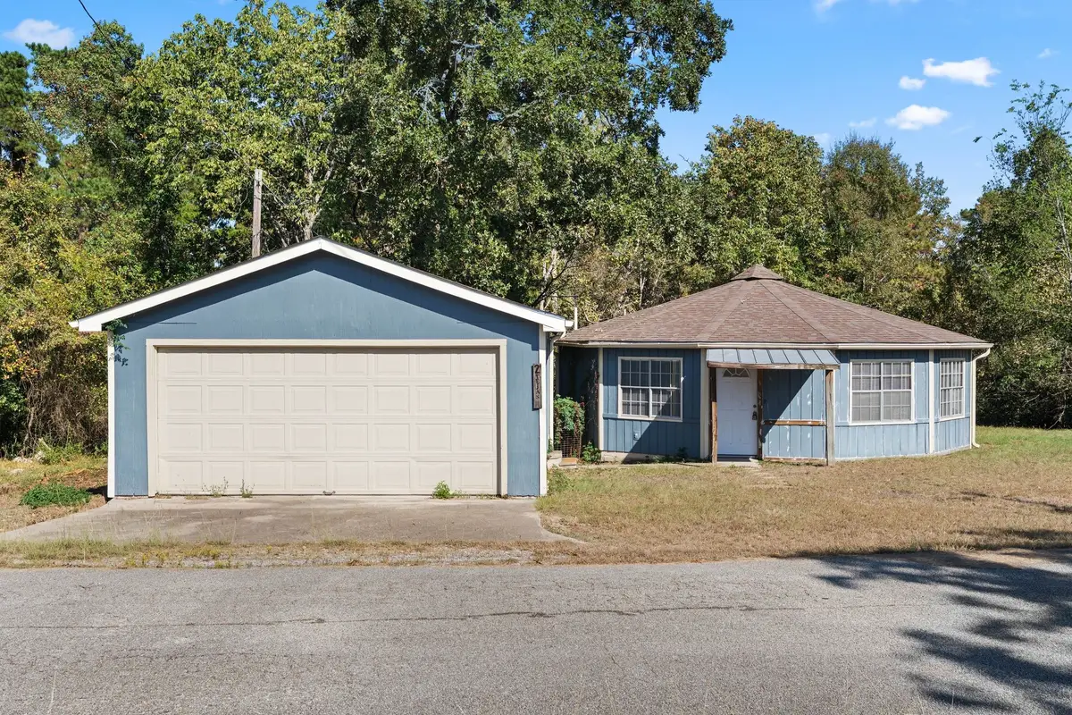 2 Tejas Street, Huntsville, TX 77320 - Image #1