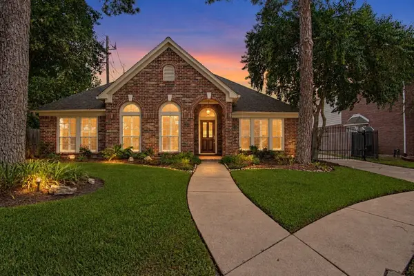 13222 Sycamore Heights Street, Houston, TX 77065