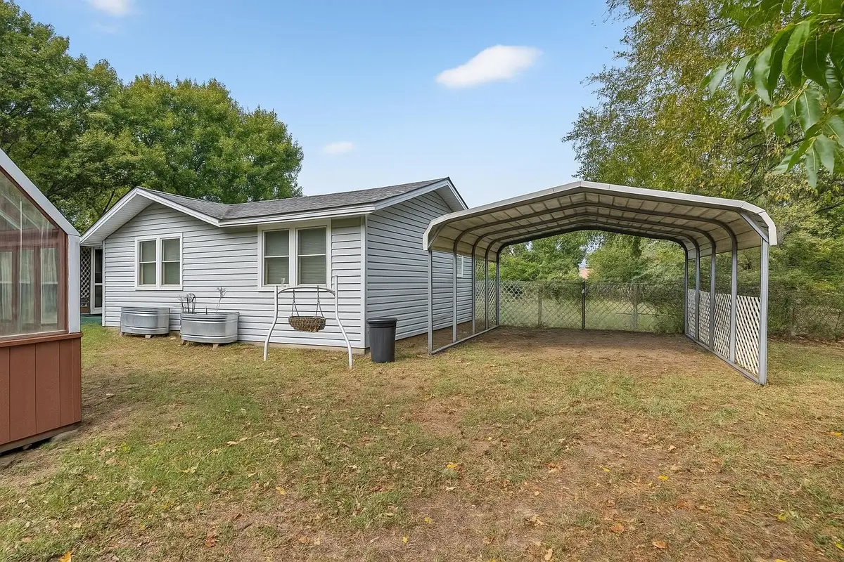 1706 Shawnee Road, Waxahachie, TX 75165 - Image #1