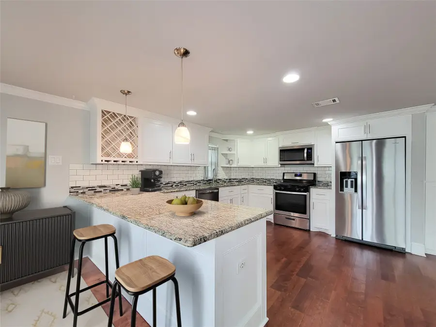 2608 Arlington Street, Houston, TX 77008 - Image #2