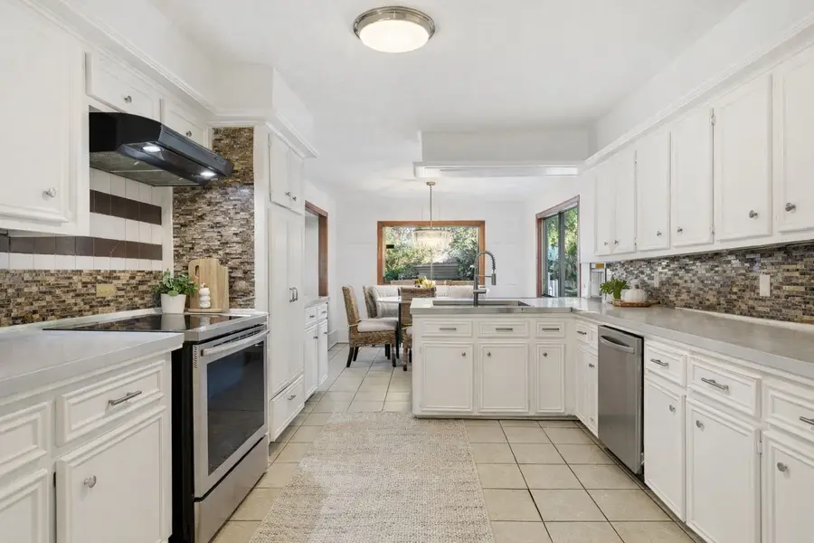 17818 Running Brook Lane, Spring, TX 77379 - Image #3