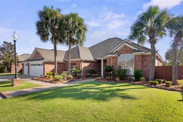 6335 Chasse Stone, Orange, TX 77632