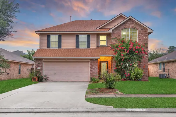 18906 Knobby Oaks Place, Magnolia, TX 77355