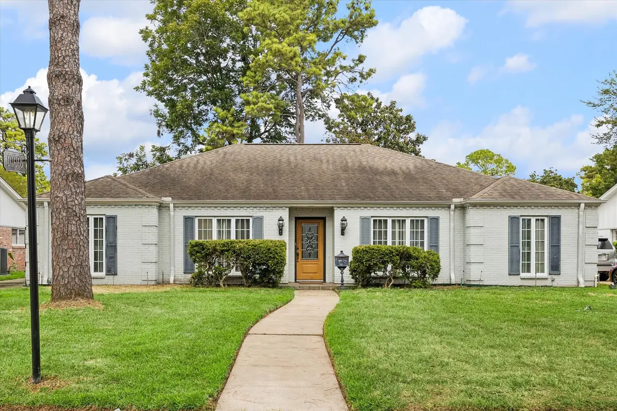 10018 Overbrook Lane, Houston, TX 77042 - #1