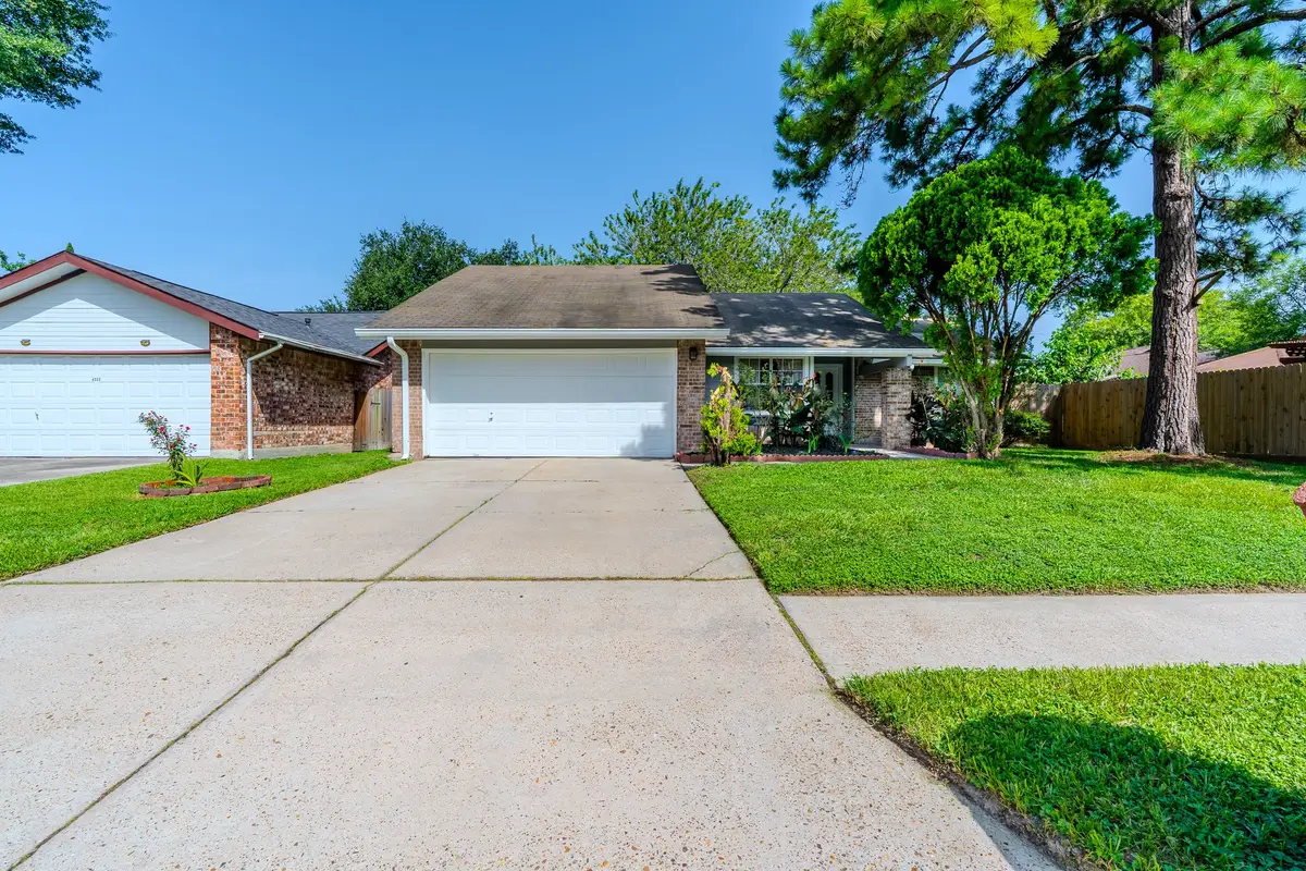 4218 E Terrace Creek Circle, Houston, TX 77014 - Image #1