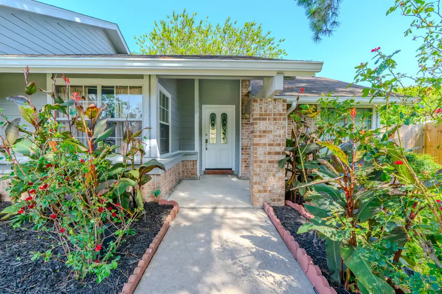 4218 E Terrace Creek Circle, Houston, TX 77014 - Image #3