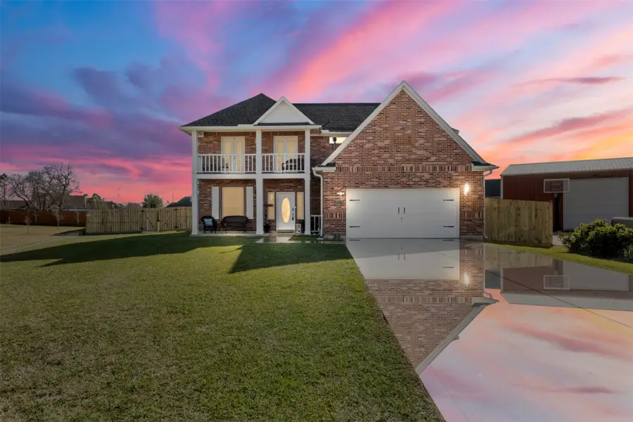 3226 Royal Palm Drive, Monterey Belvieu, TX 77523 - #2