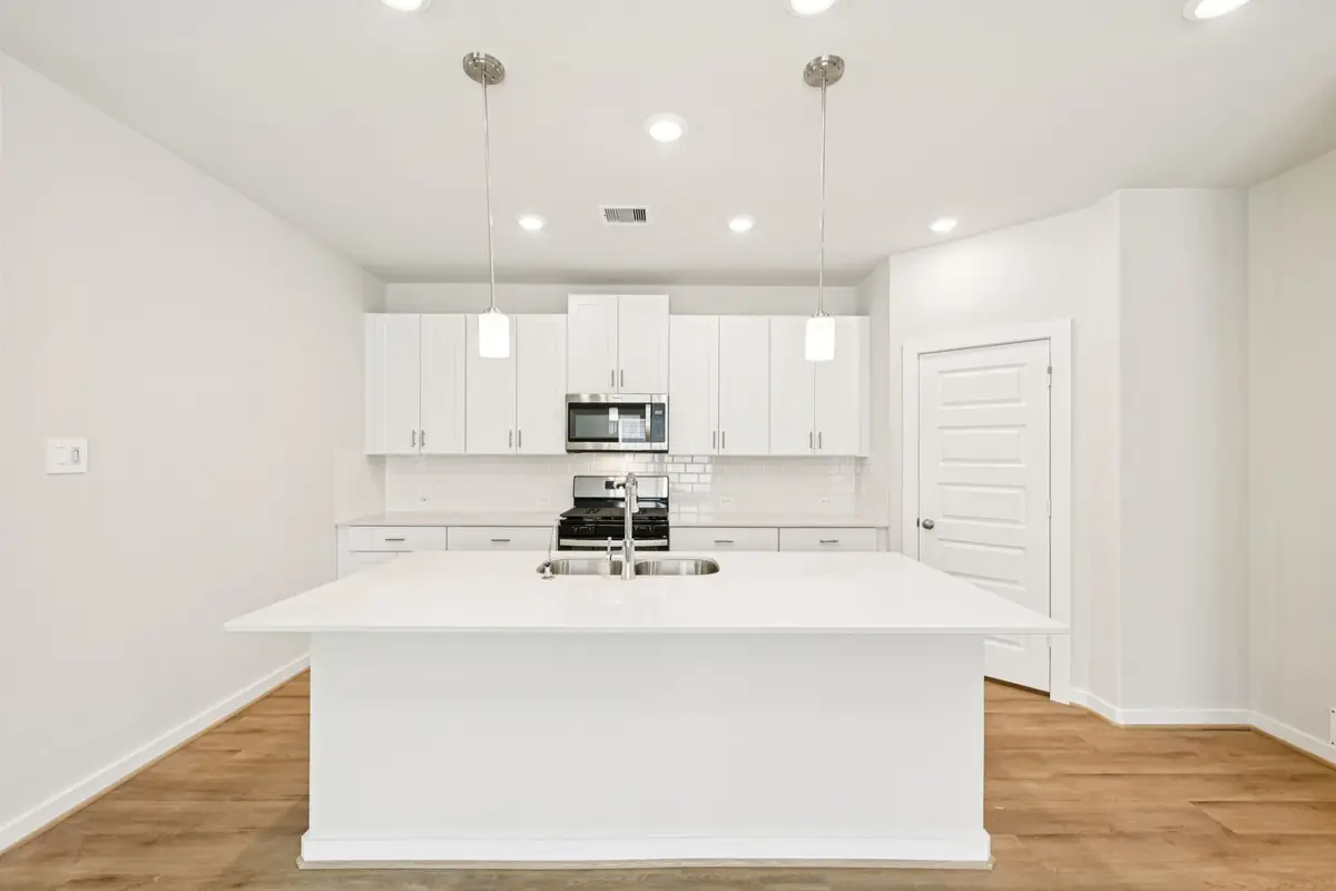 18819 Spokane Falls Trail, Crosby, TX 77532 - Image #1