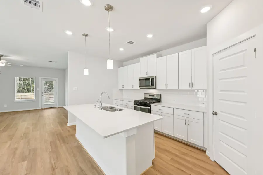 18819 Spokane Falls Trail, Crosby, TX 77532 - Image #3