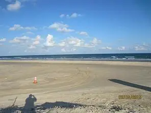 106 Yucca Avenue, Surfside Beach, TX 77541 - Image #2