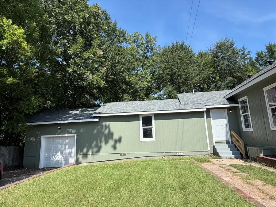 606 Sanford Street, Marshall, TX 75670 - #2
