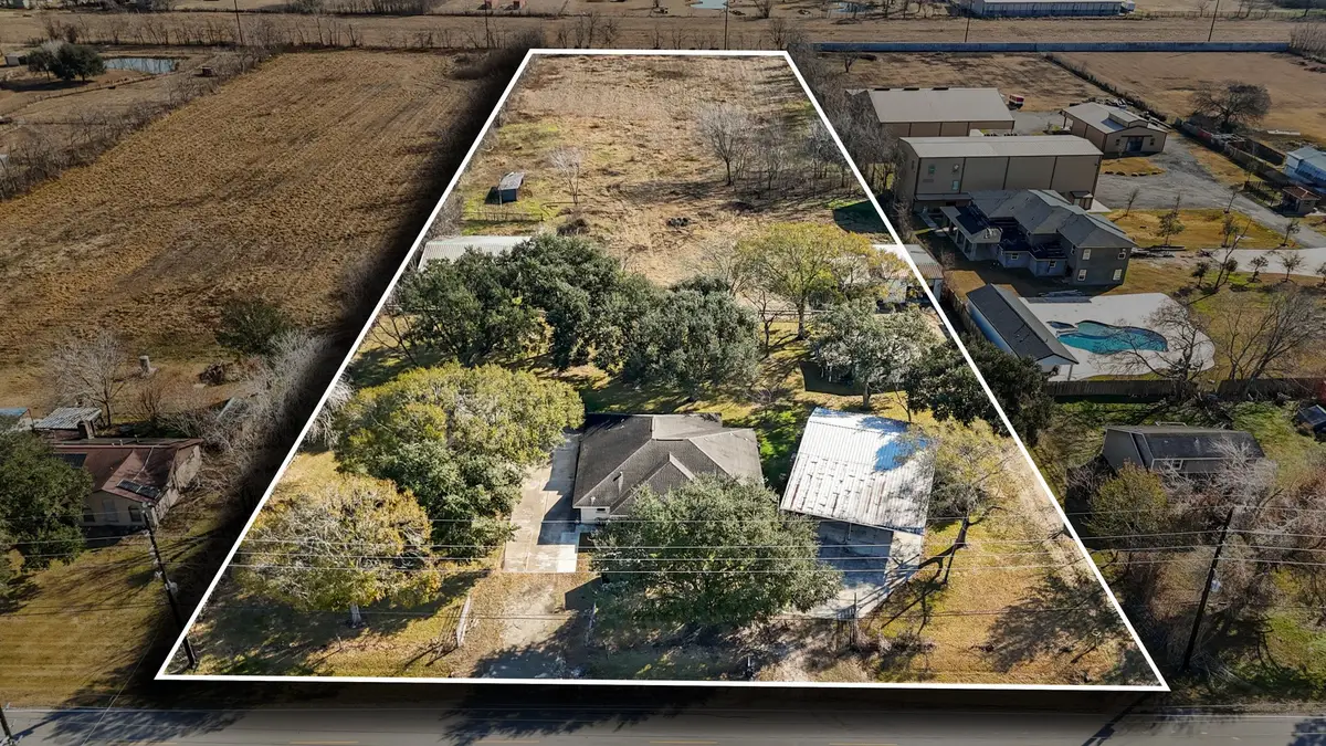 16815 Herridge Road, Pearland, TX 77584 - Image #1