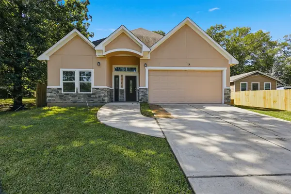 2988 Seminole Street, Willis, TX 77378