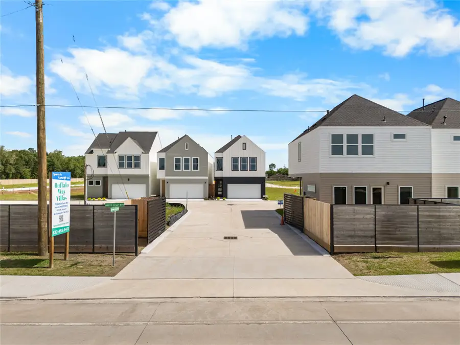 4011 Buffalo Moon Drive, Houston, TX 77045 - #3