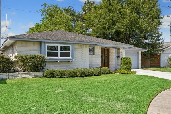 1327 Guese Road, Houston, TX 77008
