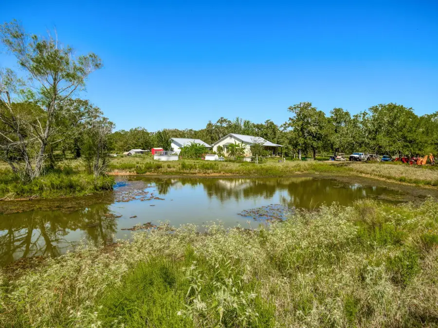 294 Lois Lane, Paige, TX 78659 - Image #2